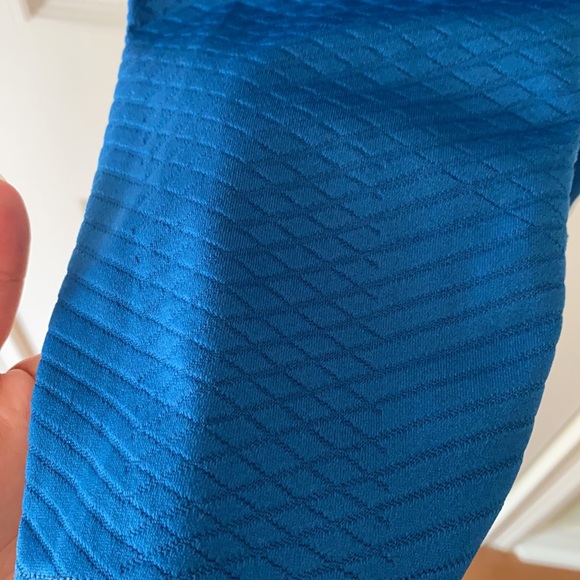 2 for $20 Blue Nike leggings - Picture 3 of 4